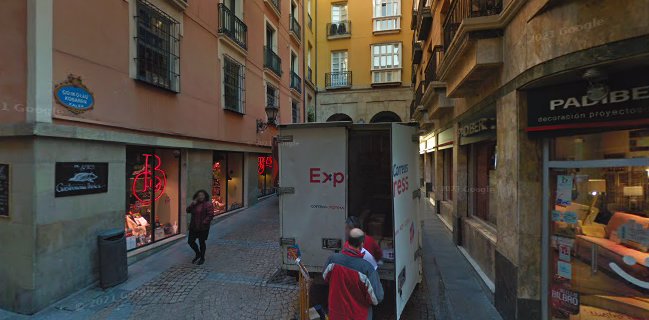 Zaharra - Plaza nueva