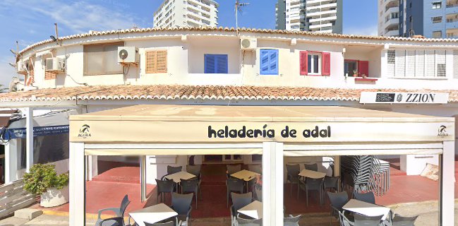 Cafetería - Heladería de Adal