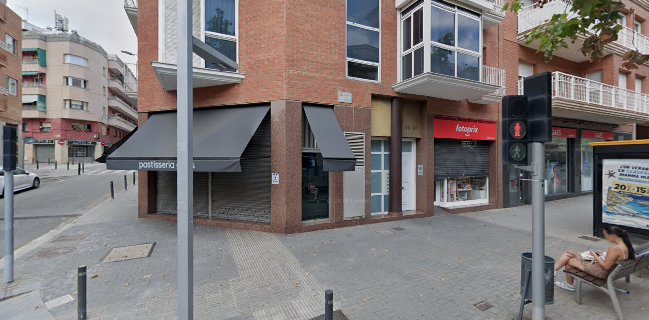 Glass Café 1997 S L